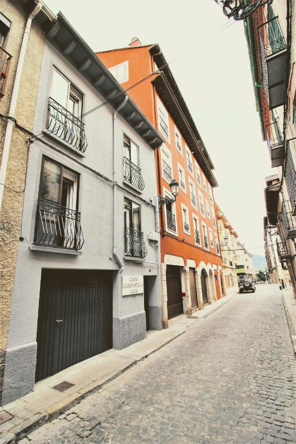 Hotel Casa Campanilla Jaca Exterior foto